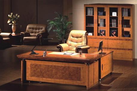 Executive Desk In Two Tone Yew Finish with Pedestal and Return - HSN-1860